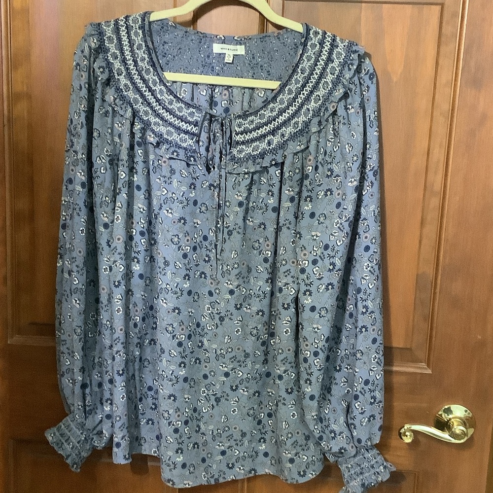 Max Studio Blue Floral Blouse with White Accents